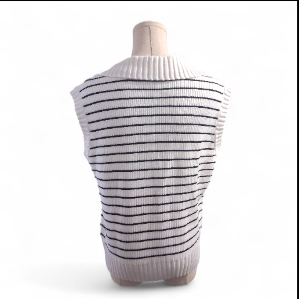V-Neck Striped Knit Sweater Vest Womens Size Small - Picture 6 of 9